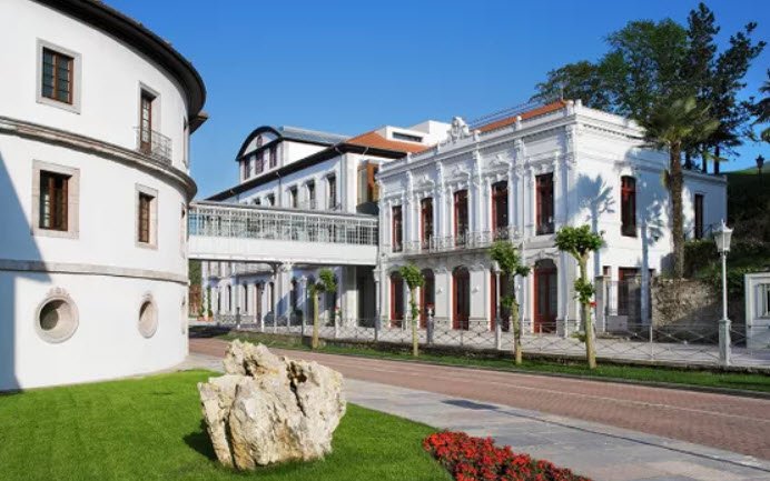 Las Caldas Valle, Spain